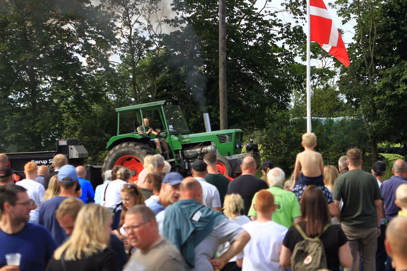 Vrøgum Power Pull trak fulde huse