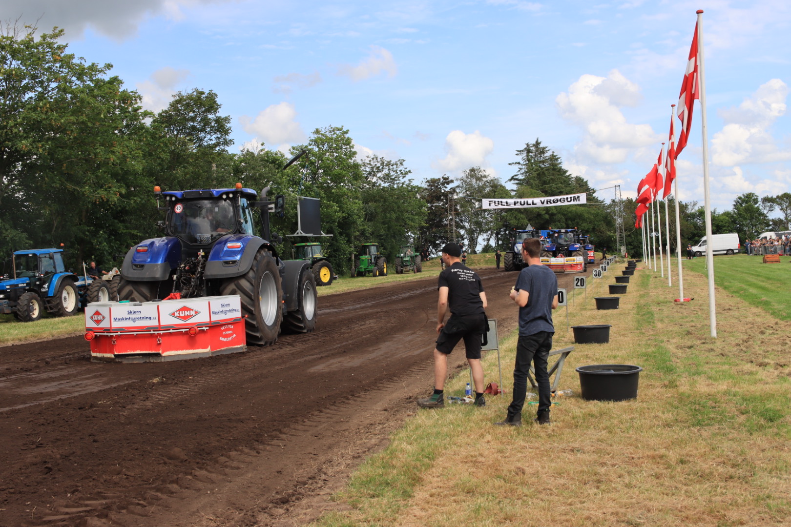 Vrøgum Power Pull trak fulde huse