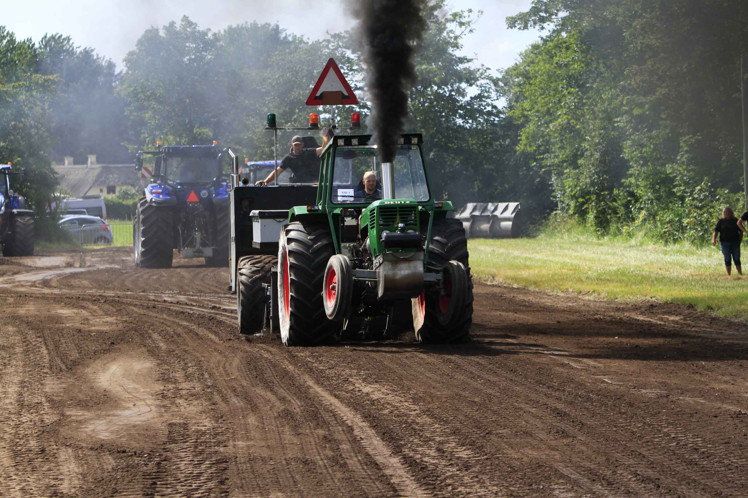 Vrøgum Power Pull trak fulde huse