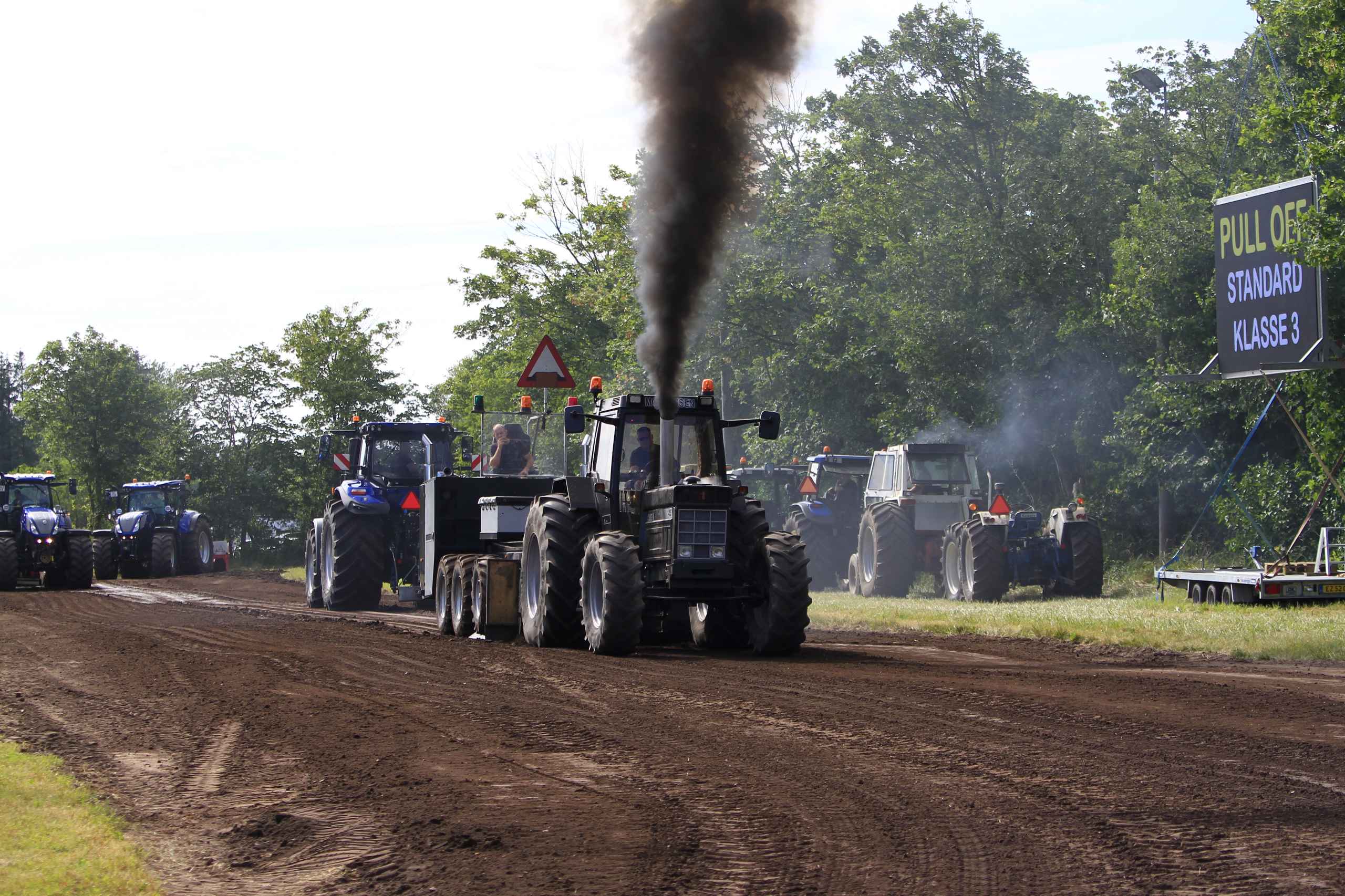 Vrøgum Power Pull trak fulde huse