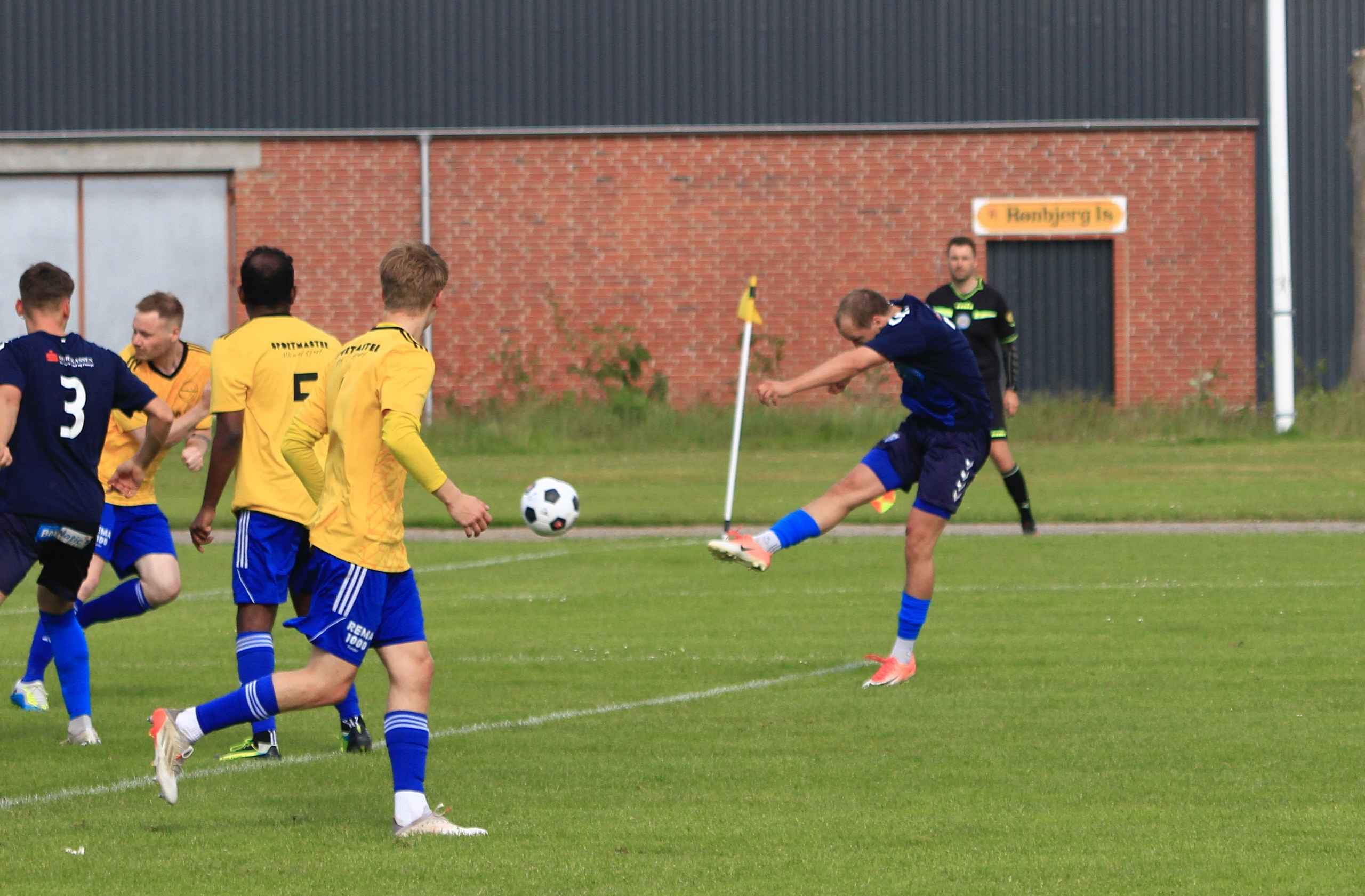 Blåbjerg BK sikrer vigtige tre point