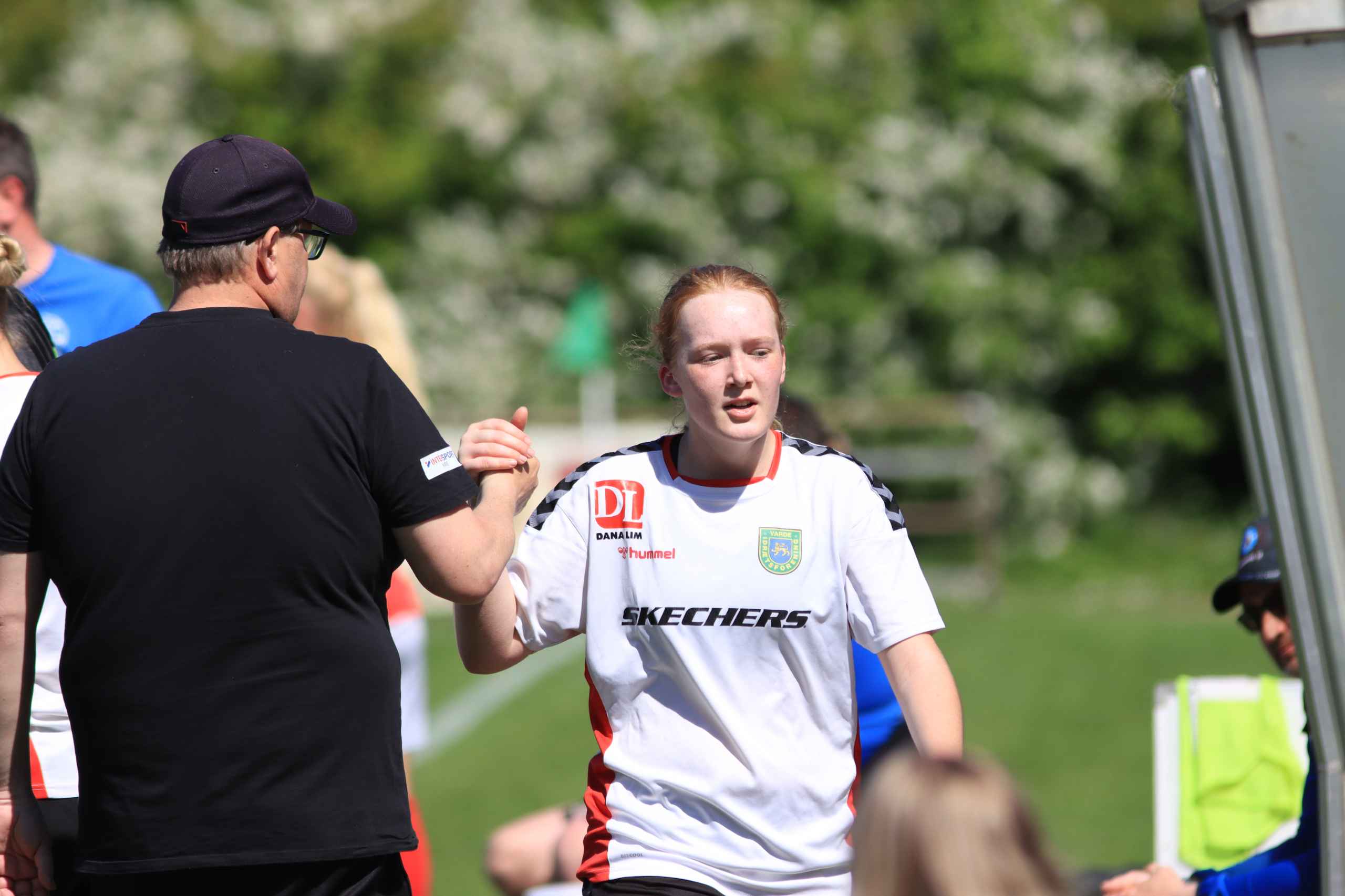 Varde U-19 piger sejrer hjemme