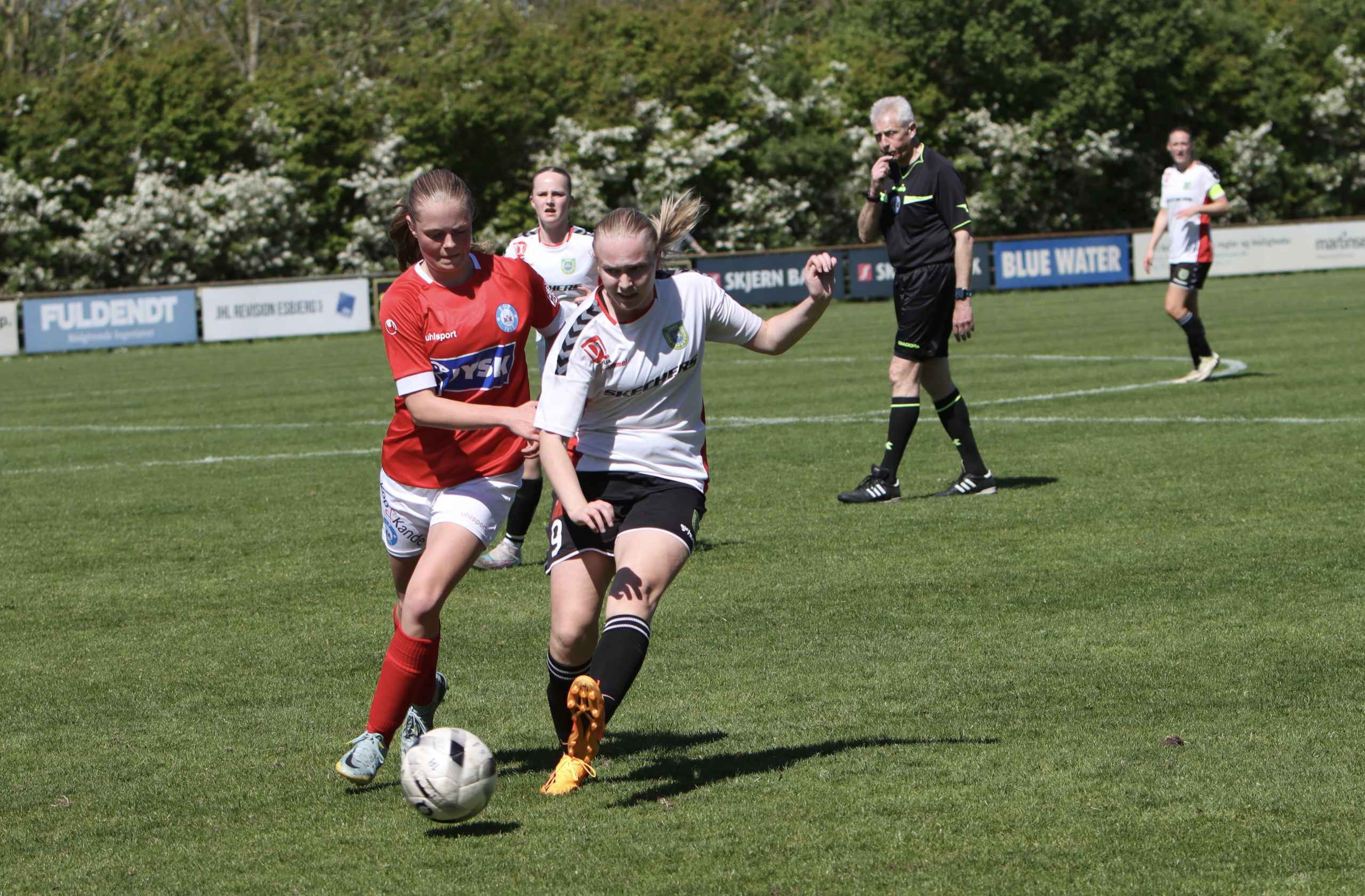 Varde U-19 piger sejrer hjemme