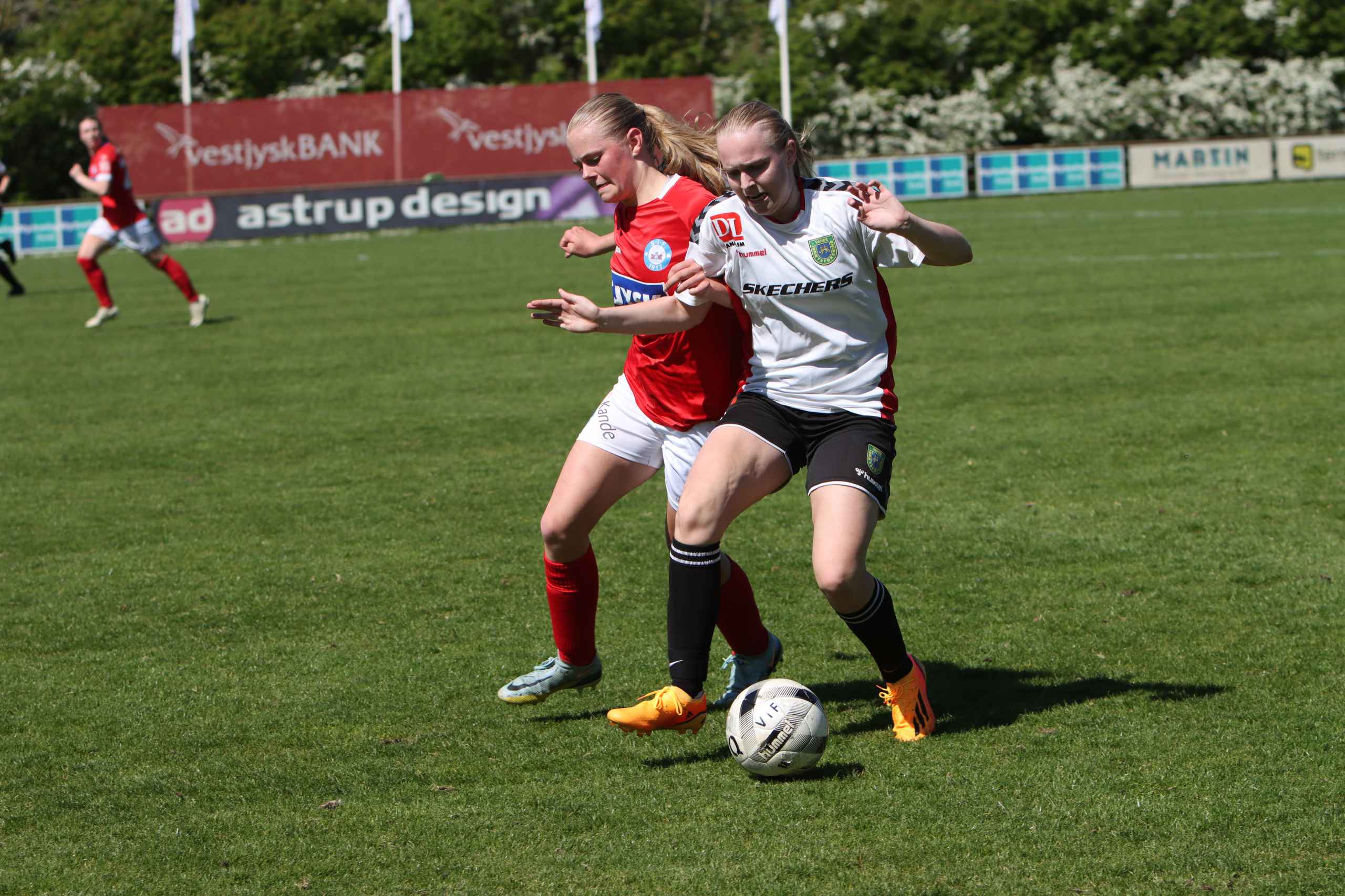 Varde U-19 piger sejrer hjemme