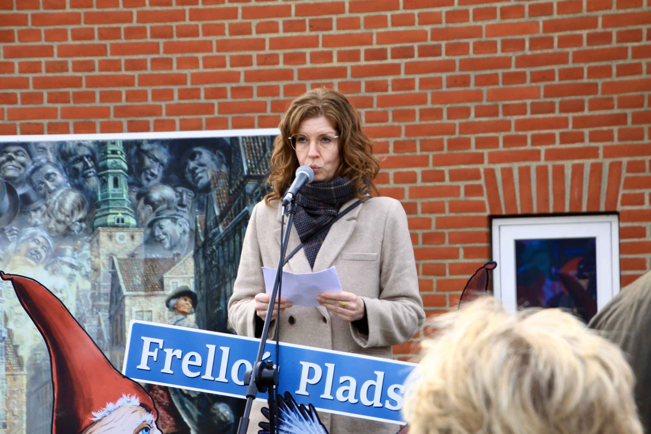 Outrup fejrer Frello med statue