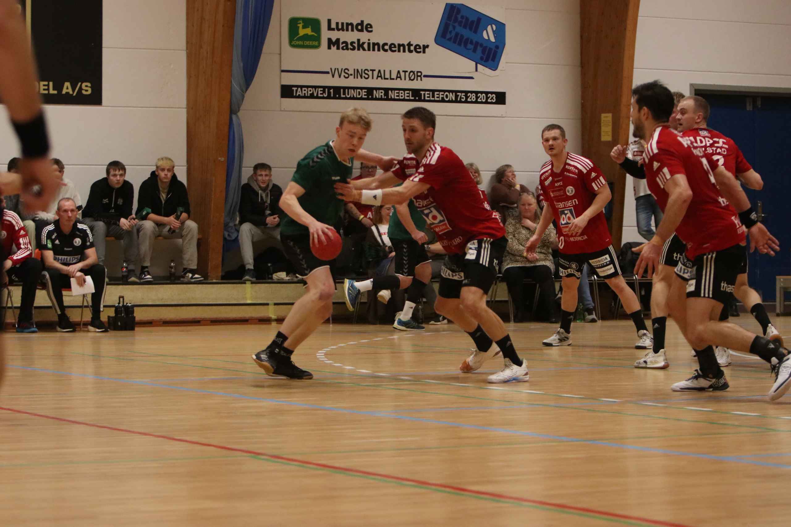 Blåbjerg HK  fejrer håndboldfest trods nederlag