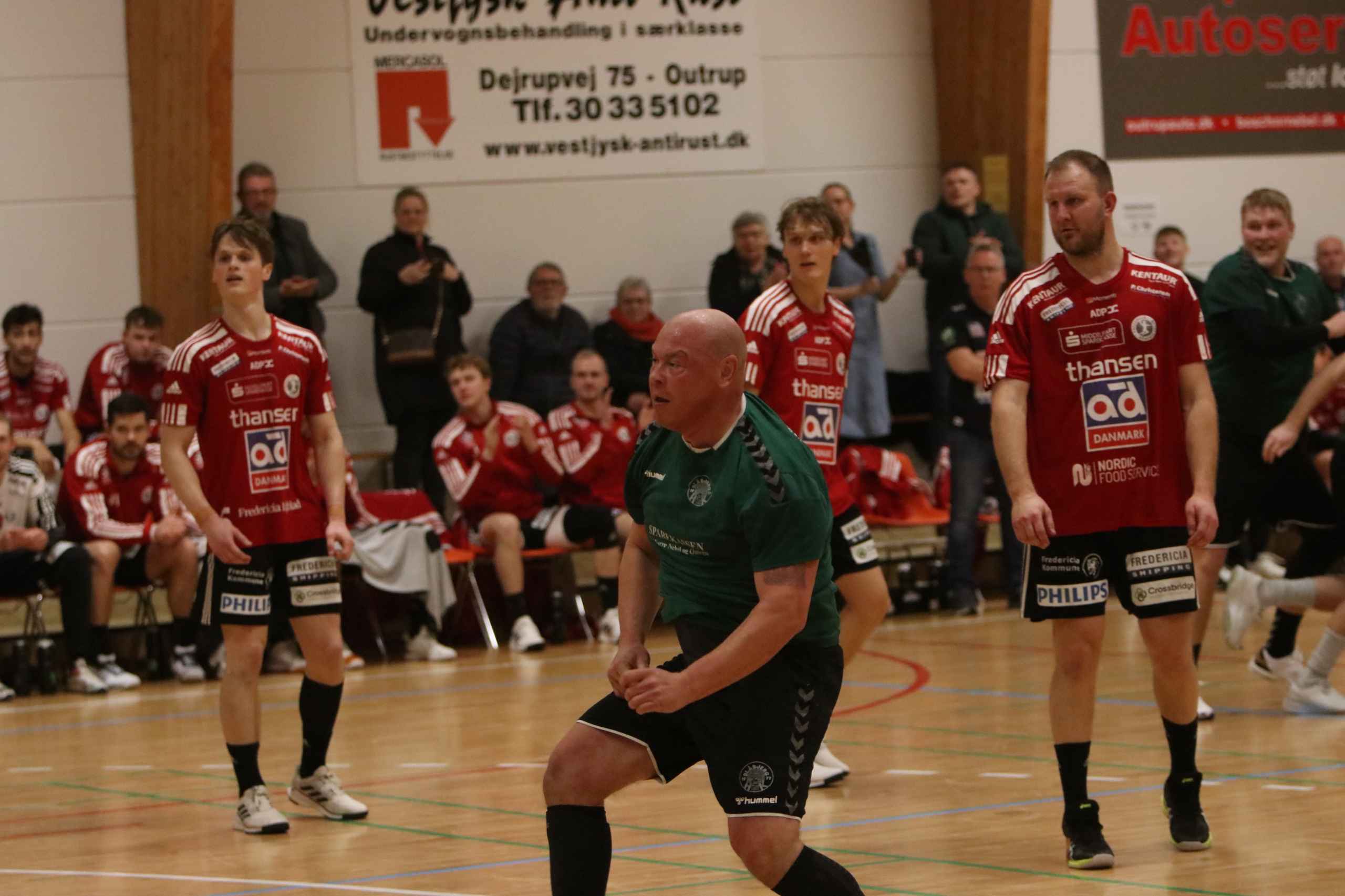 Blåbjerg HK  fejrer håndboldfest trods nederlag