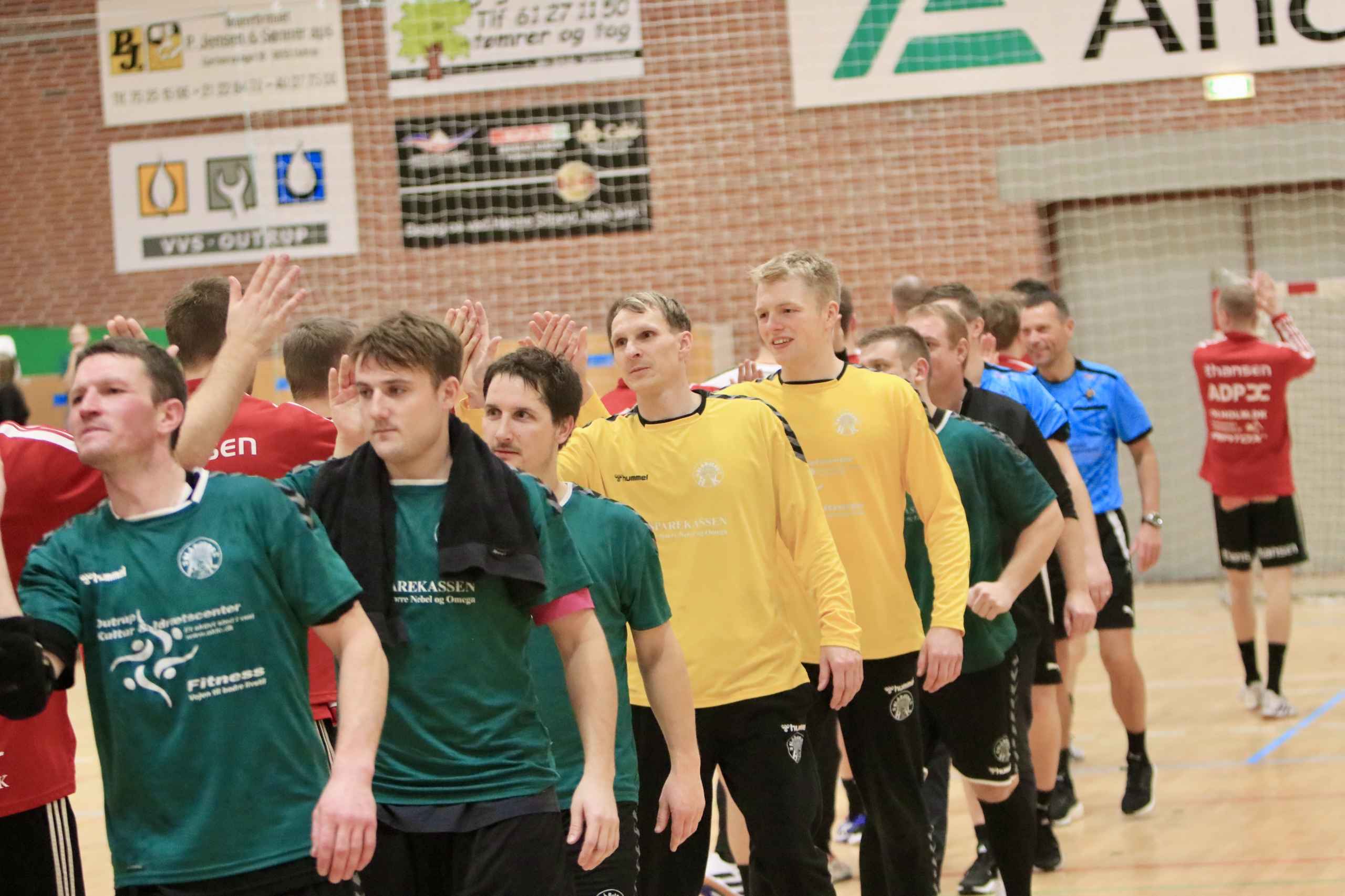 Blåbjerg HK  fejrer håndboldfest trods nederlag