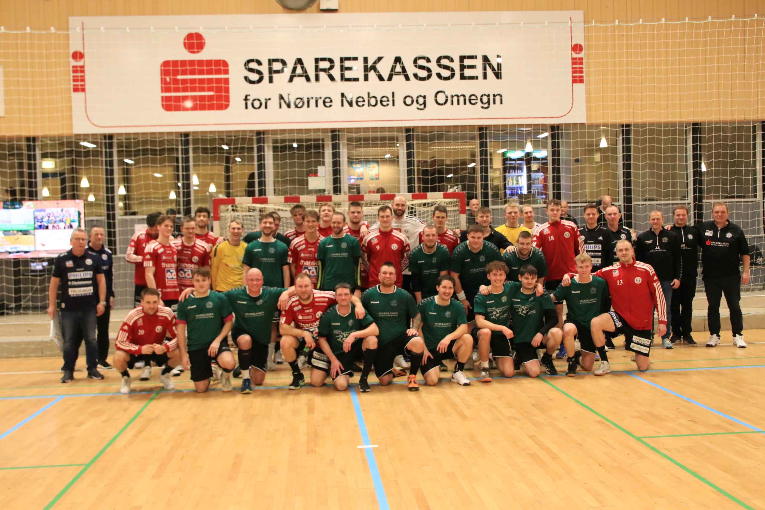 Blåbjerg HK  fejrer håndboldfest trods nederlag