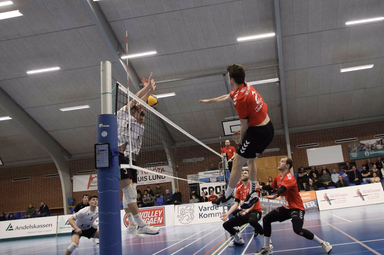 Nordenskov UIF overrasker i Volleyligaen