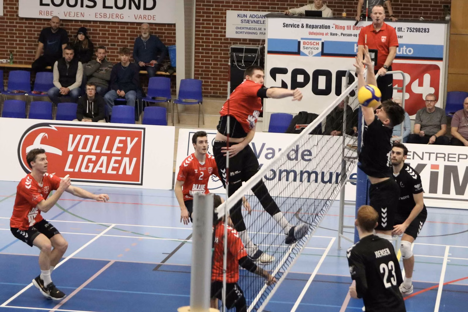 Nordenskov UIF Volley triumferer over Ikast