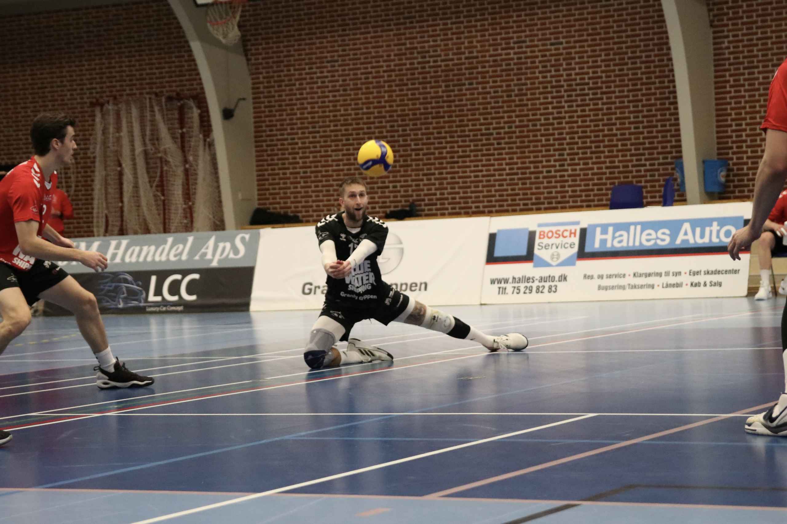 Nordenskov UIF Volley triumferer over Ikast
