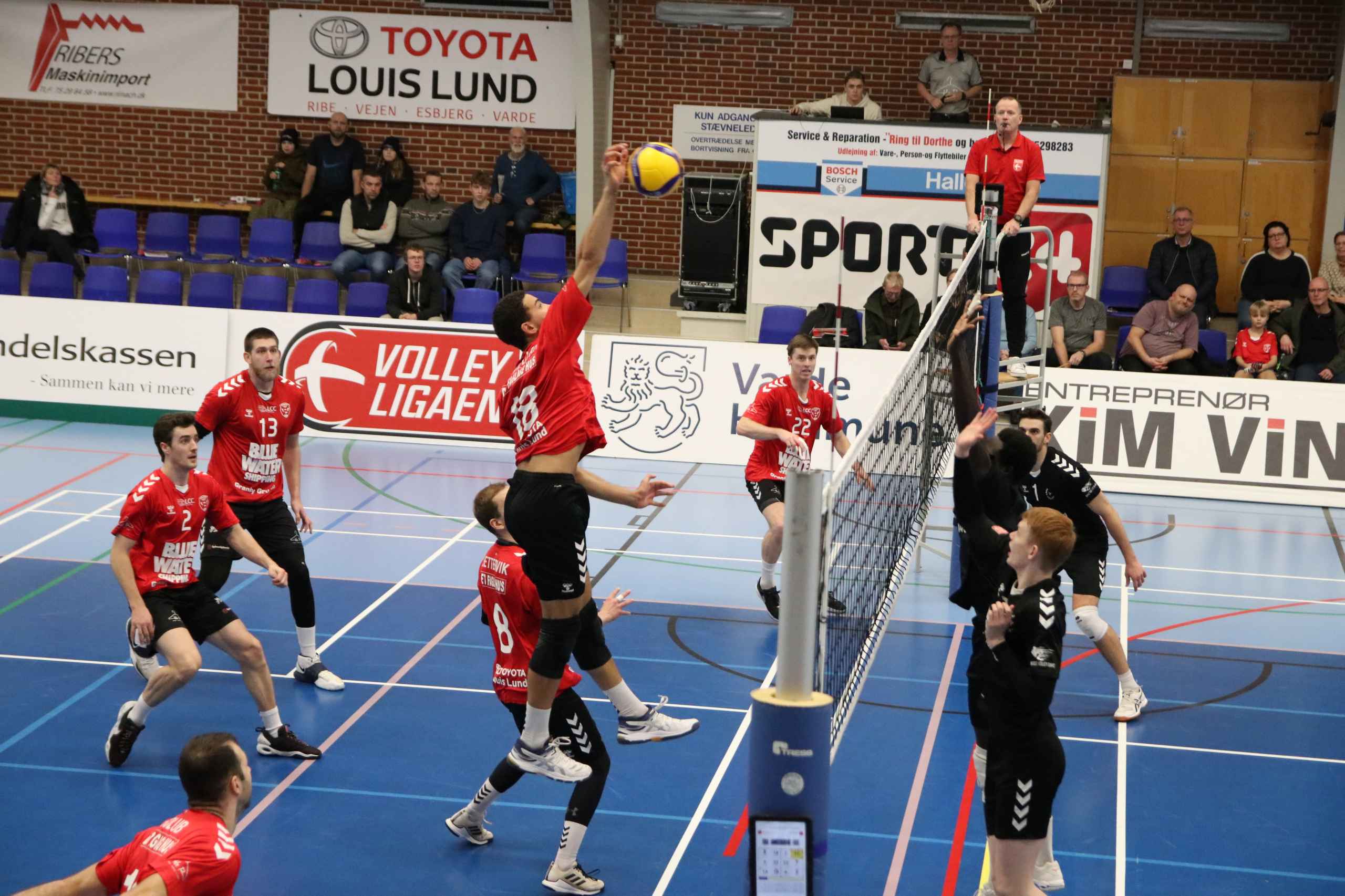 Nordenskov UIF Volley triumferer over Ikast