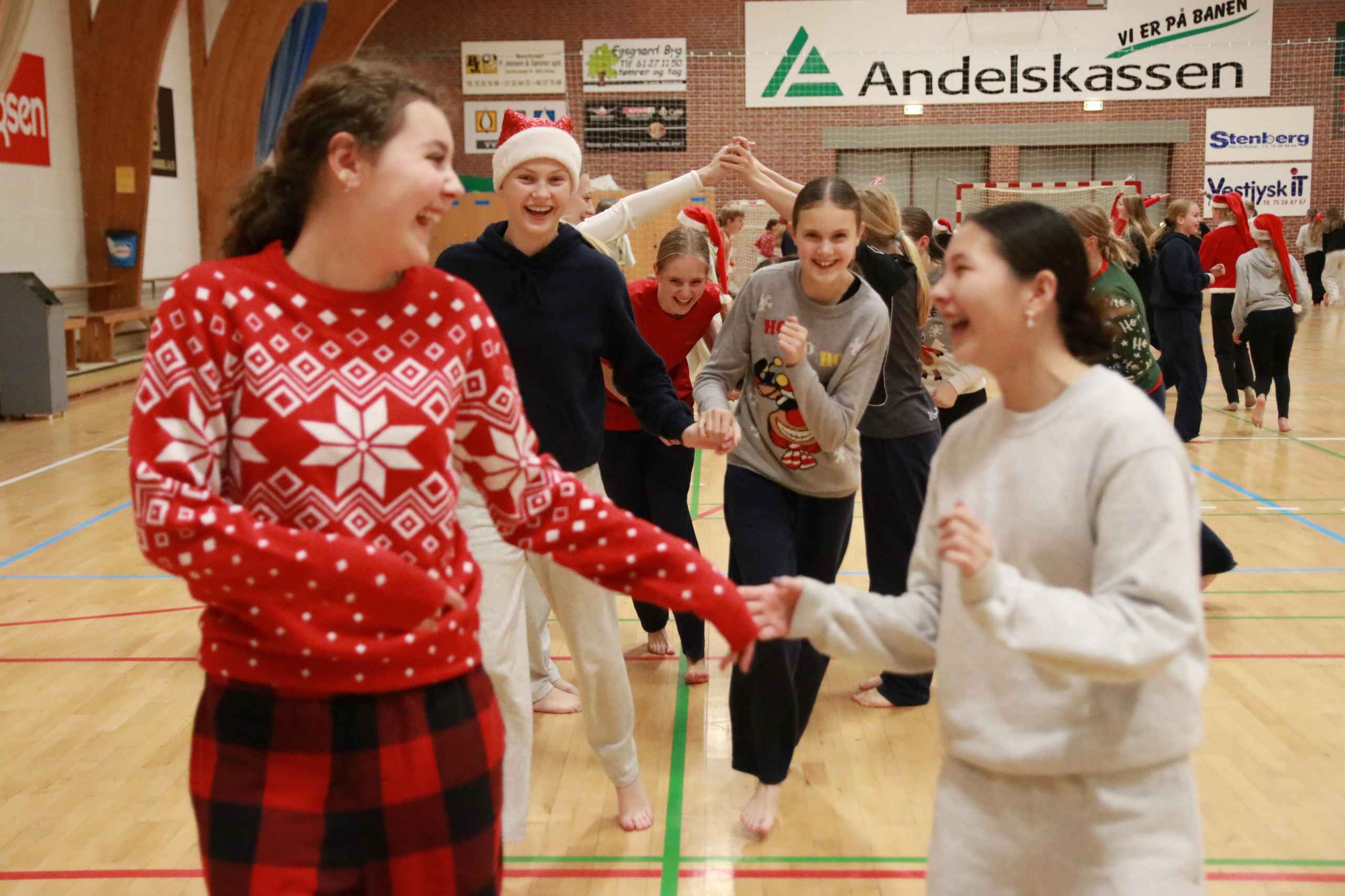 Gymnastikhold forener sport og kulturarv