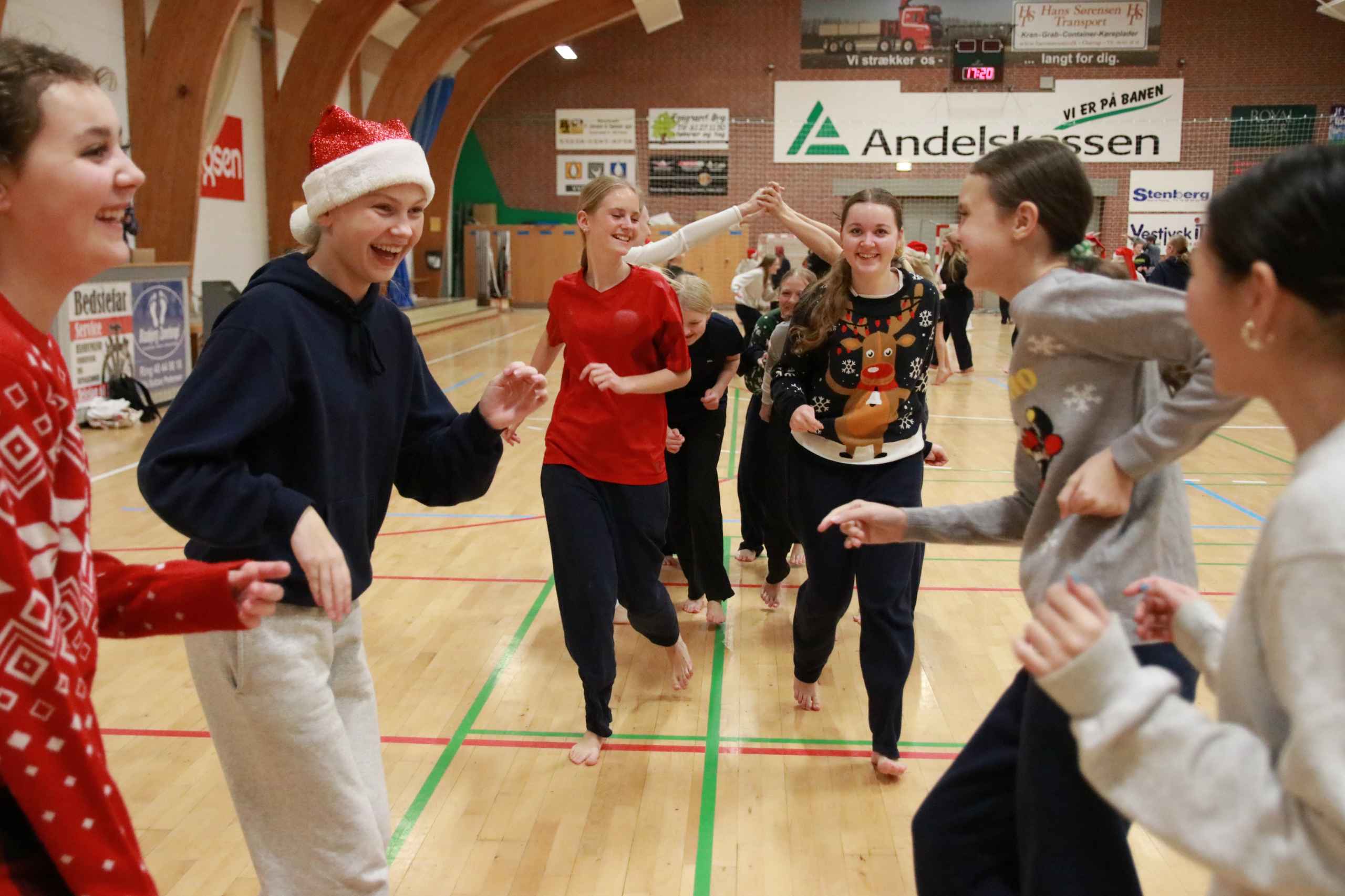 Gymnastikhold forener sport og kulturarv