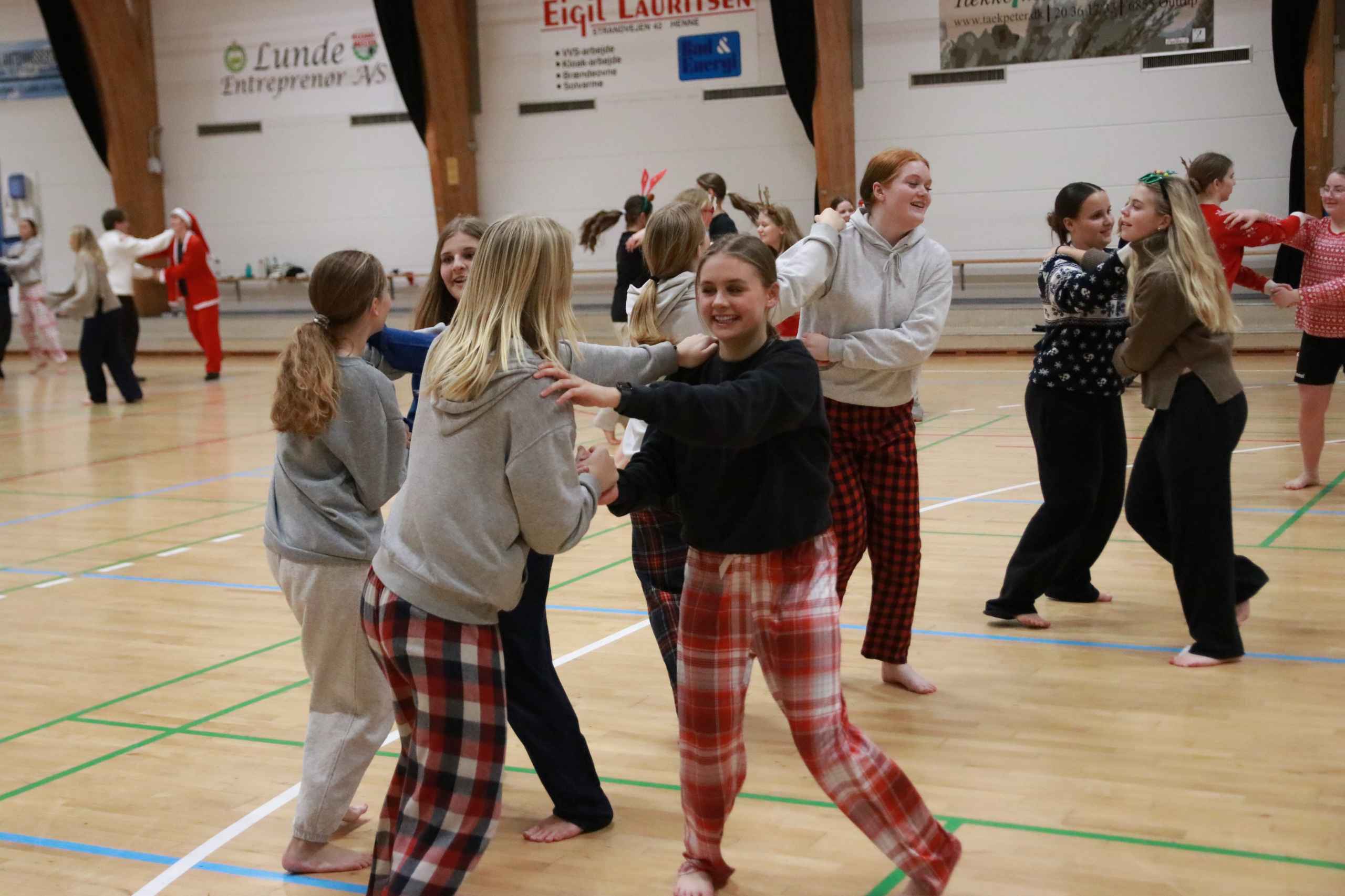 Gymnastikhold forener sport og kulturarv