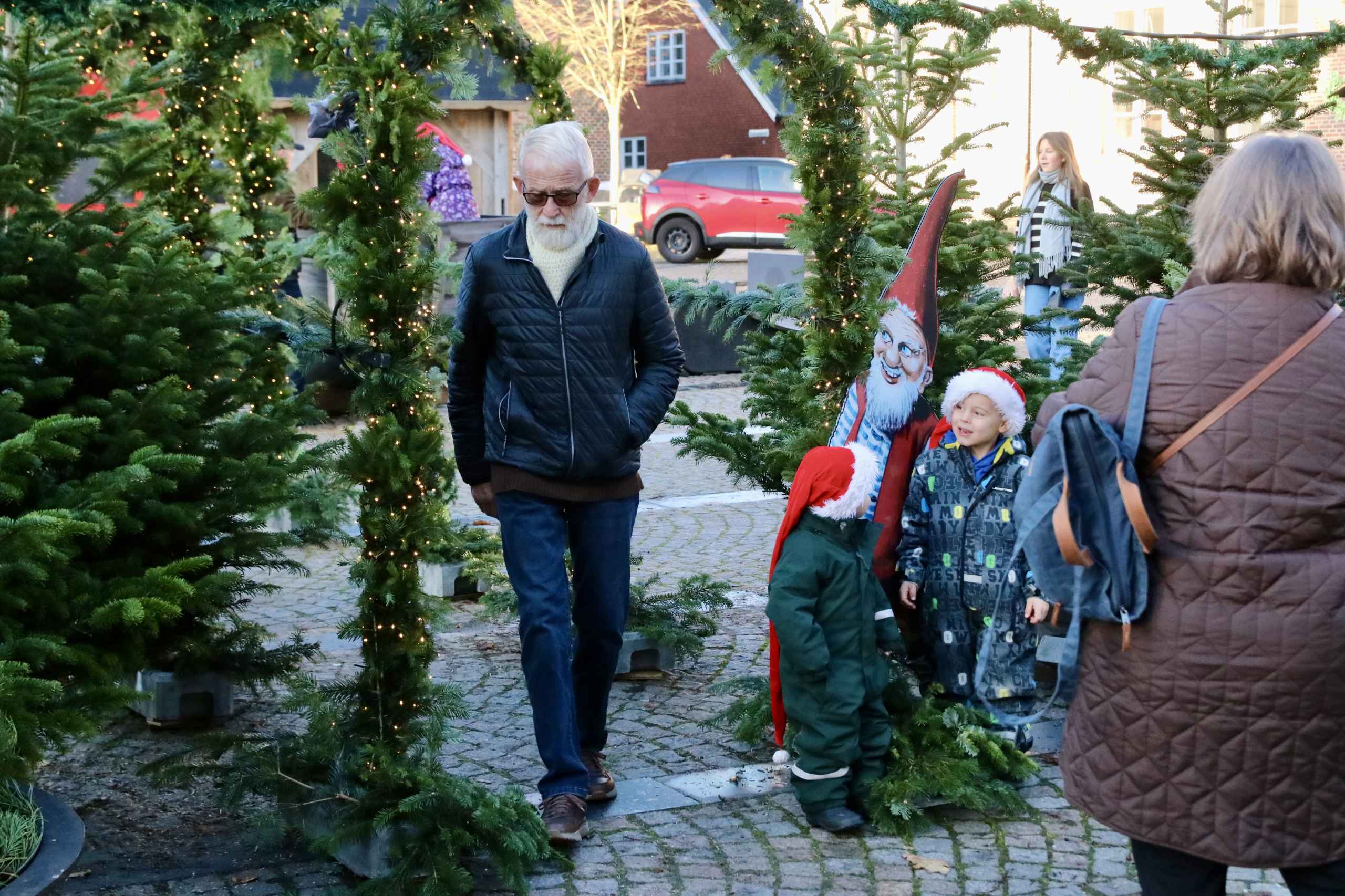 Nisser og magi i  Varde