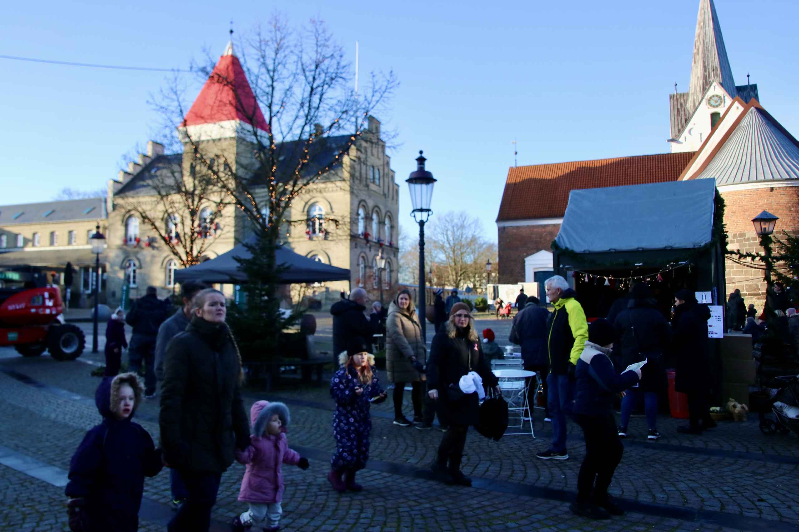 Nisser og magi i  Varde