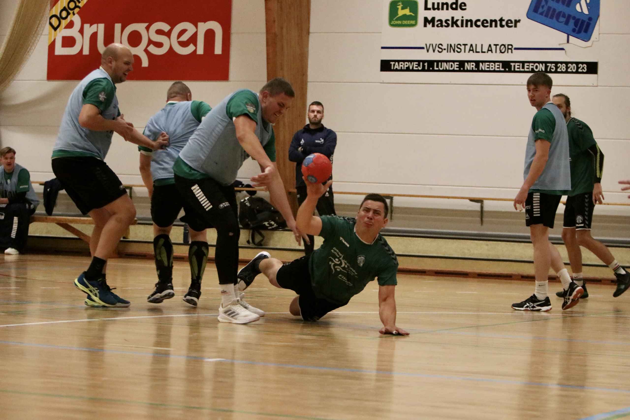 Blåbjerg HK Serie 2  triumferer i topkamp