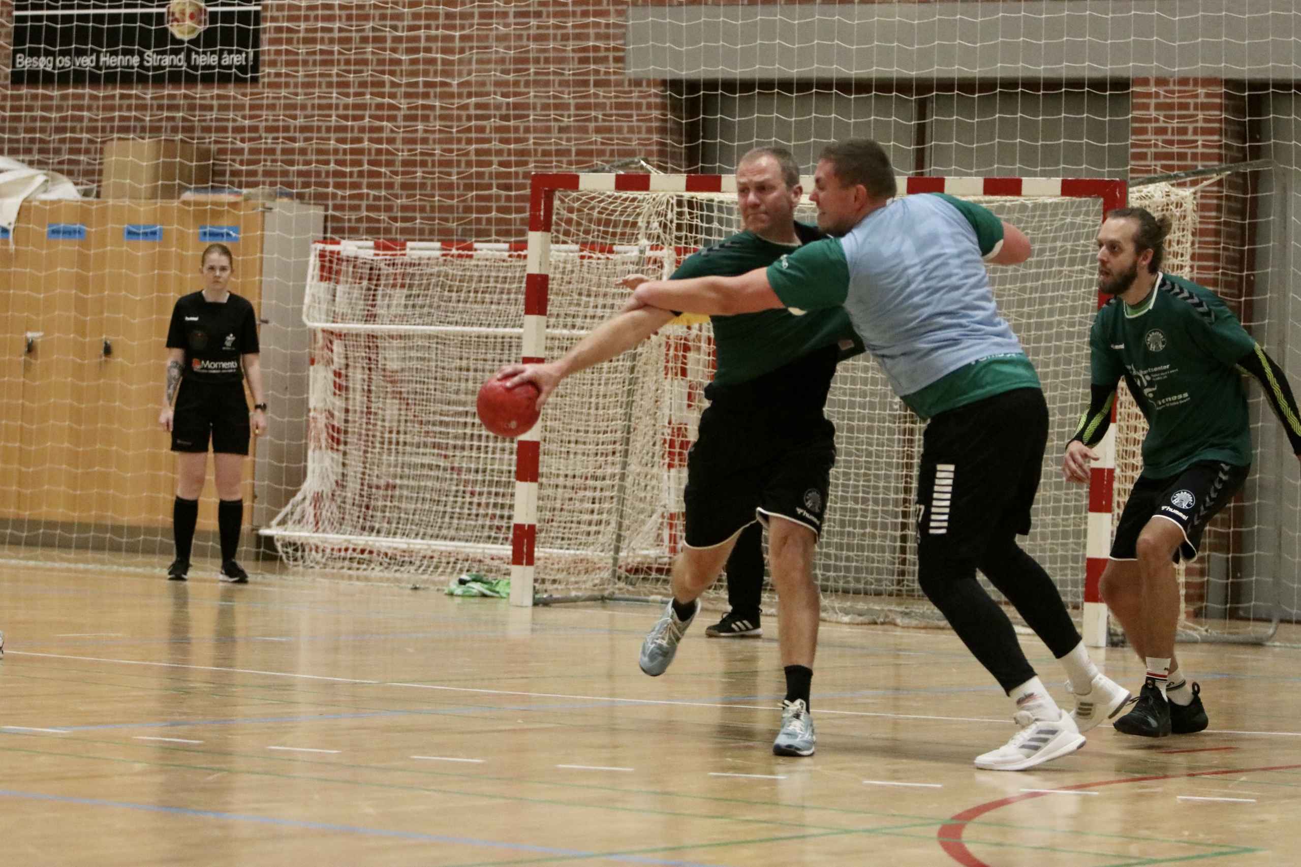 Blåbjerg HK Serie 2  triumferer i topkamp