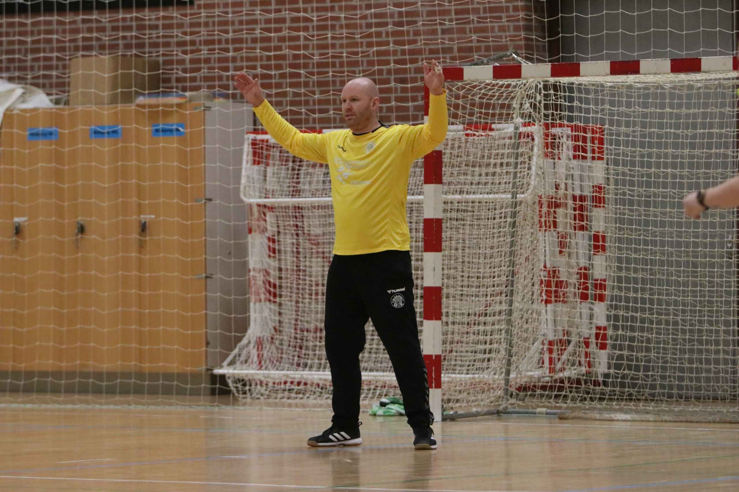 Blåbjerg HK Serie 2  triumferer i topkamp