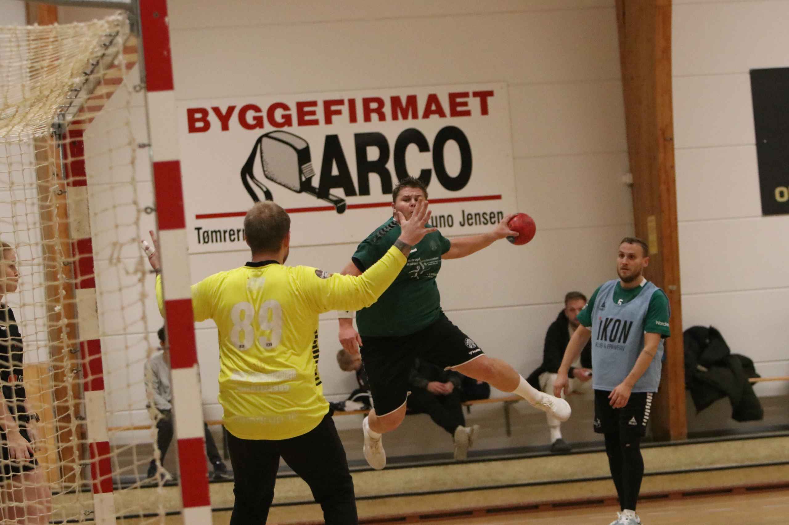 Blåbjerg HK Serie 2  triumferer i topkamp