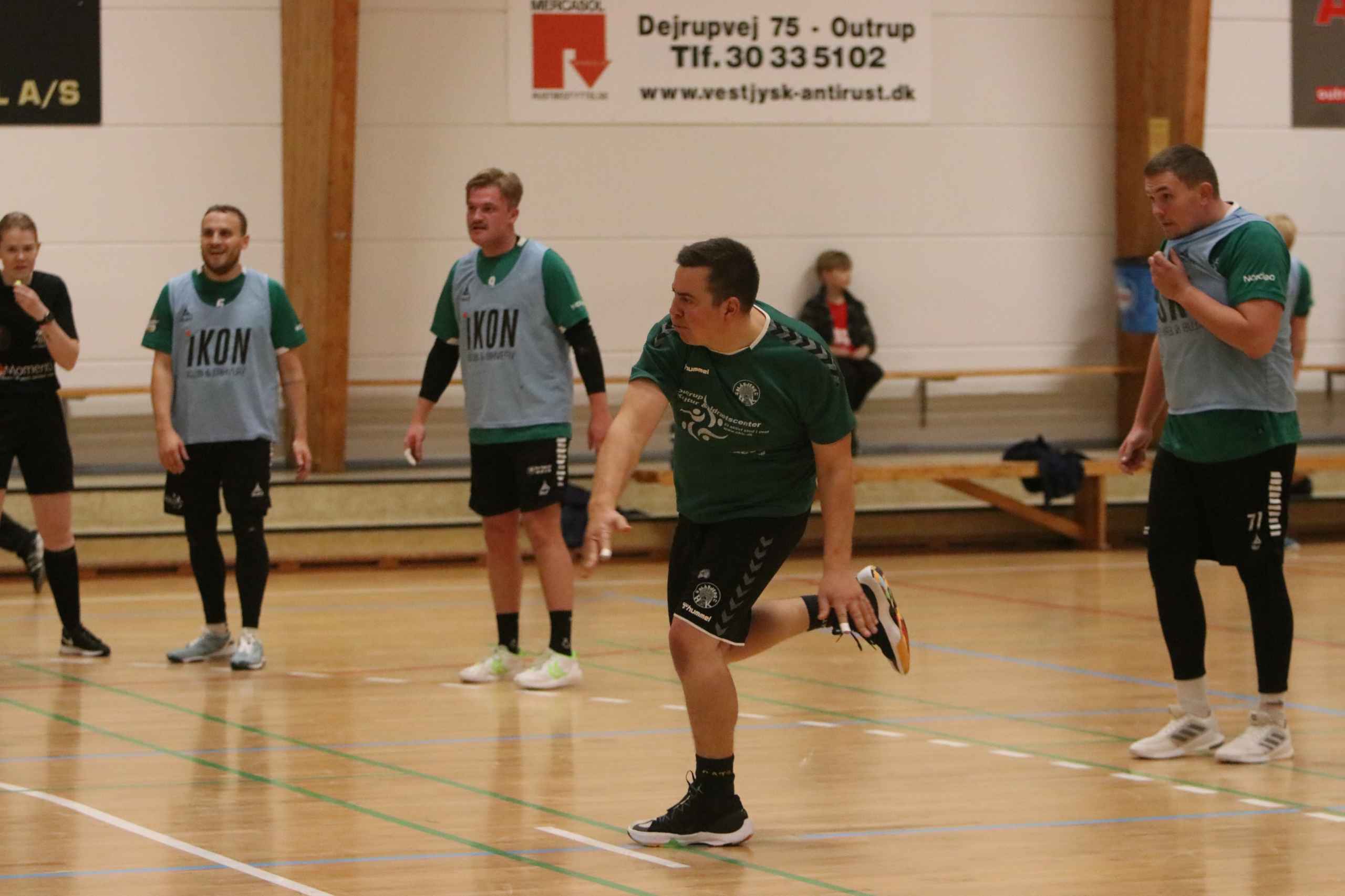 Blåbjerg HK Serie 2  triumferer i topkamp