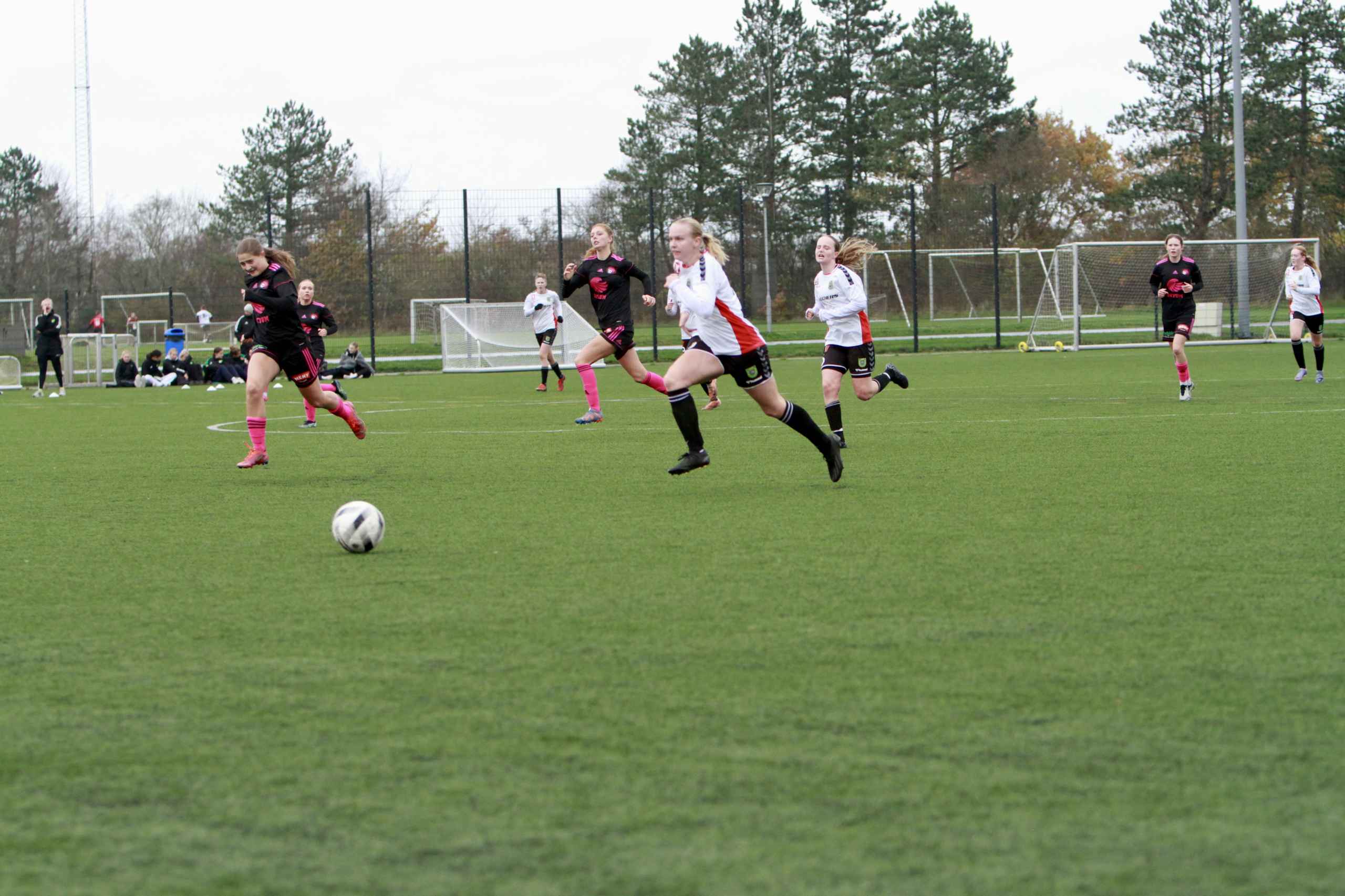 Varde IF pigerne taber 1-3 til FC Thy-Skyrum