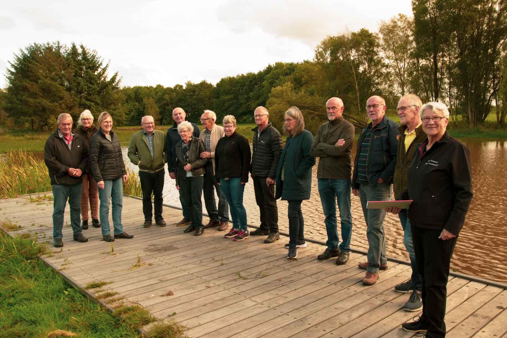 Guldsmedesøen renses: Søens folk træder til