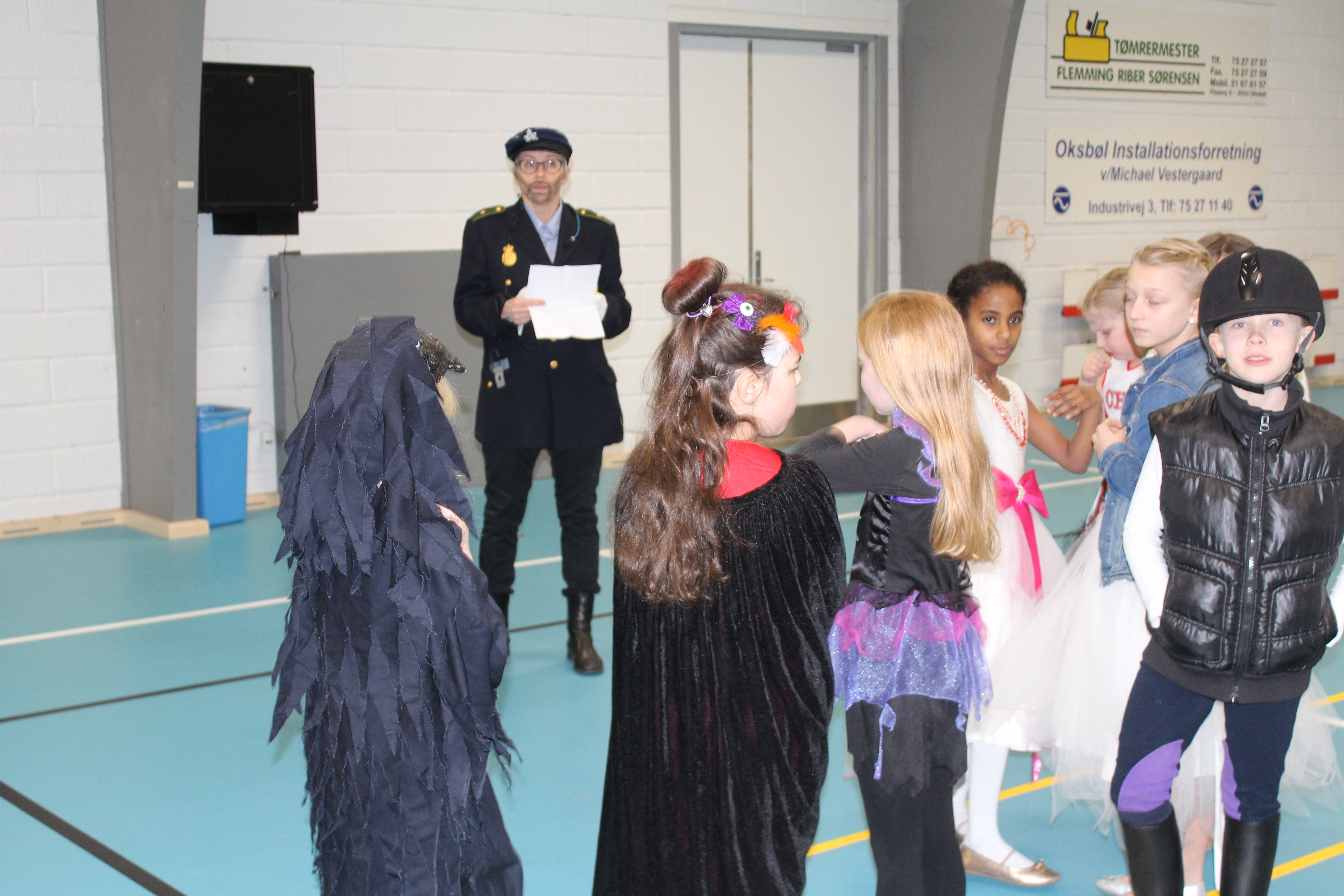 Festlig fastelavnsfest i Billum Hallen