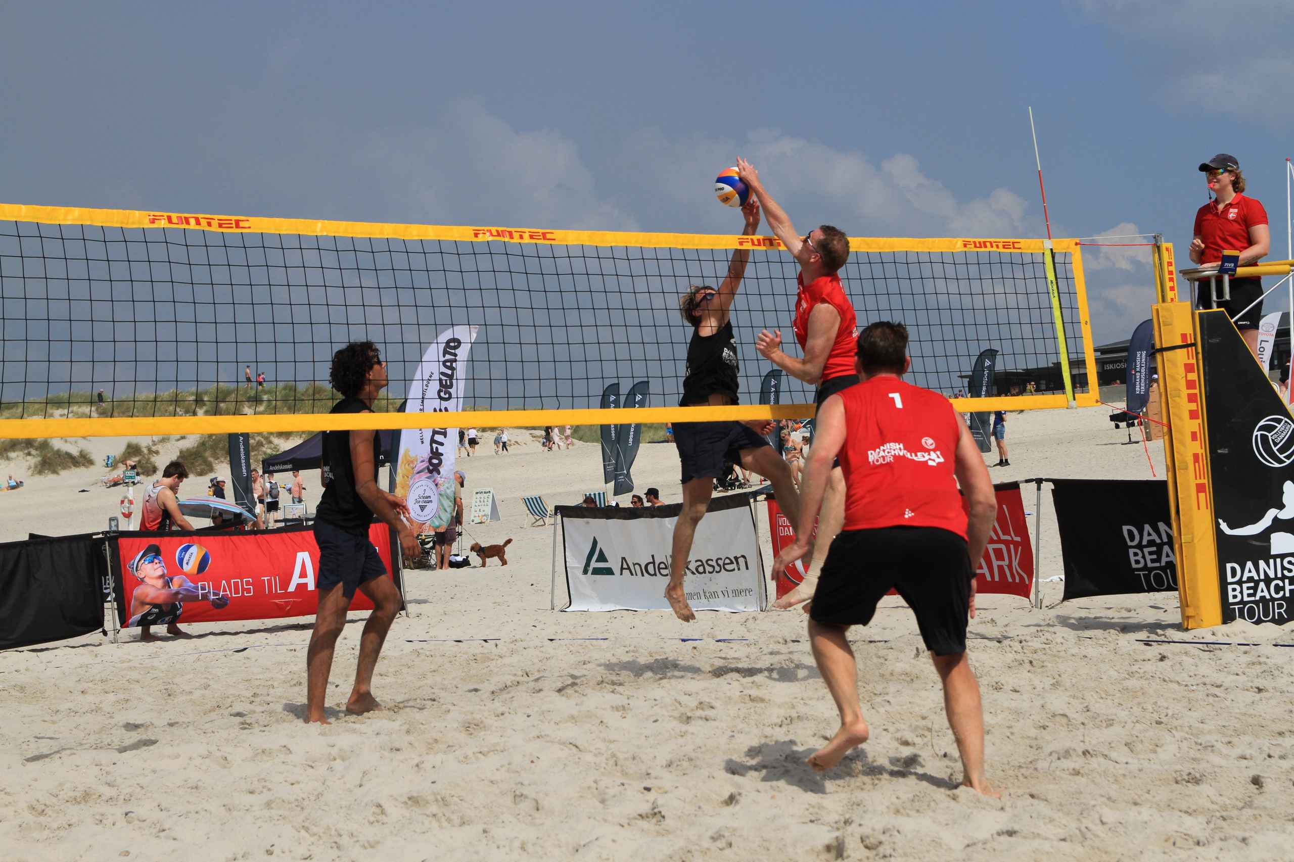 Beachvolleyfest ved Vesterhavet
