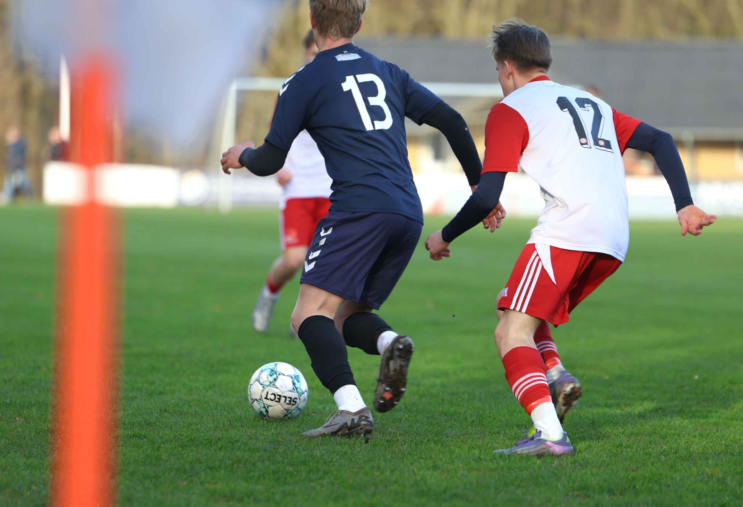 HTS U19 vinder 5-1 over SGI. Se de mange billeder.