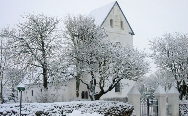 29 nov: Juletræstænding i Lydum.