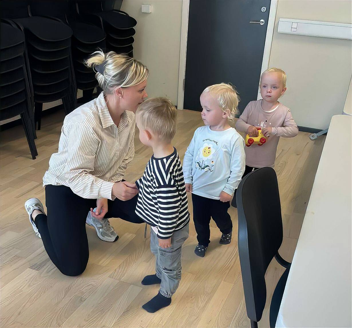 Dagplejen samlede børn til musikleg