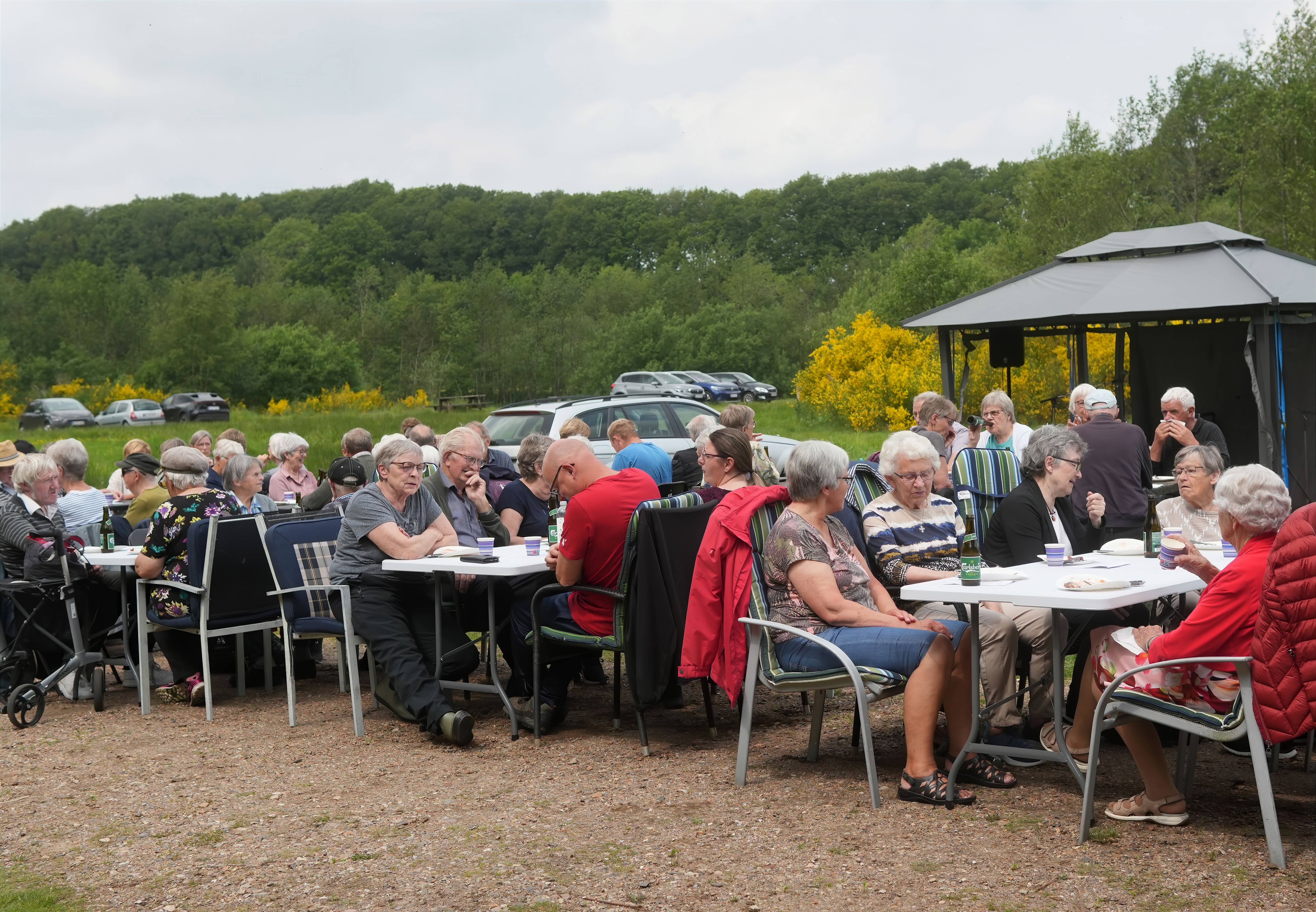 Stemningsfuld pilgrimsvandring i perfekt vejr