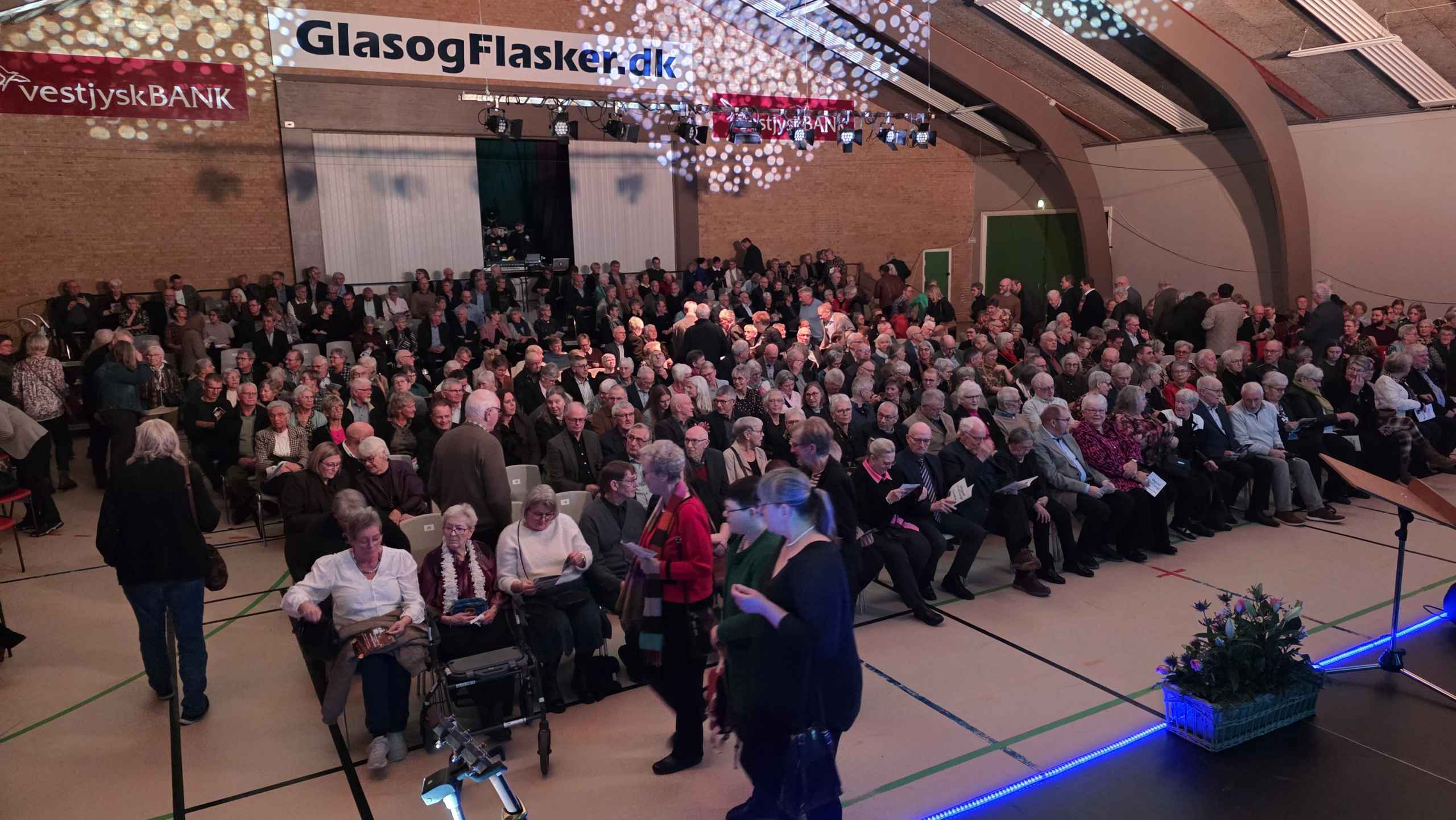 Billeder fra festlig nytårstradition i Ølgod, Lions’ nytårskoncert samlede 475