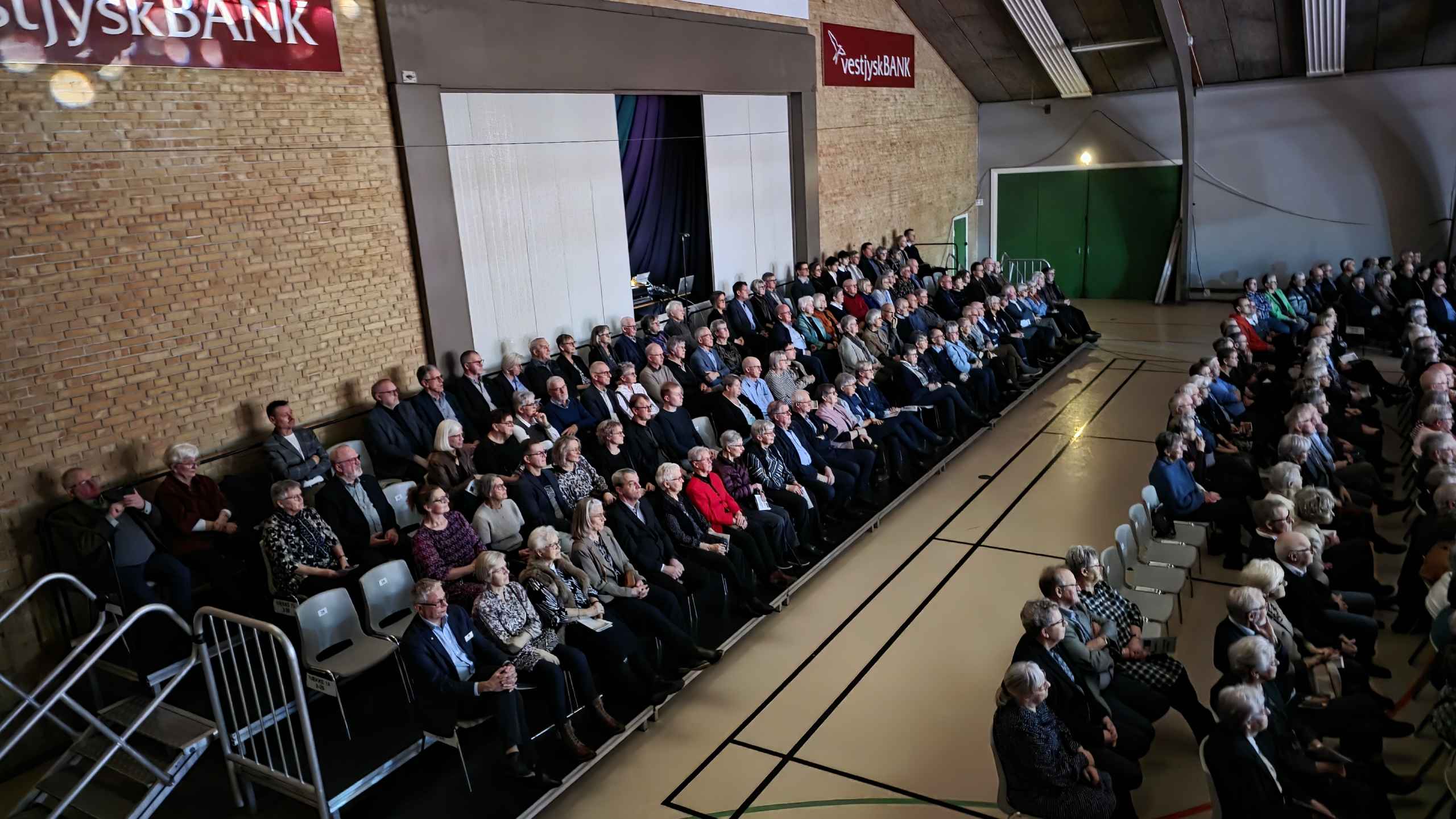 Billeder fra festlig nytårstradition i Ølgod, Lions’ nytårskoncert samlede 475