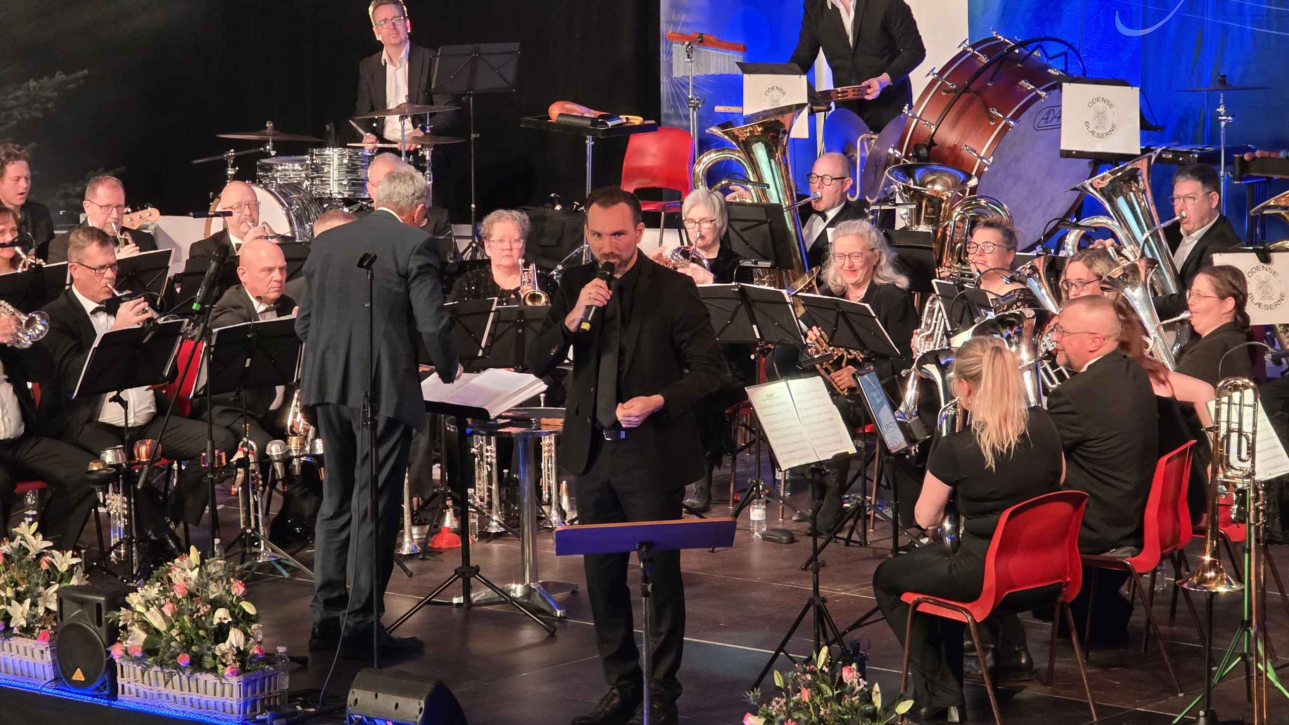 Billeder fra festlig nytårstradition i Ølgod, Lions’ nytårskoncert samlede 475