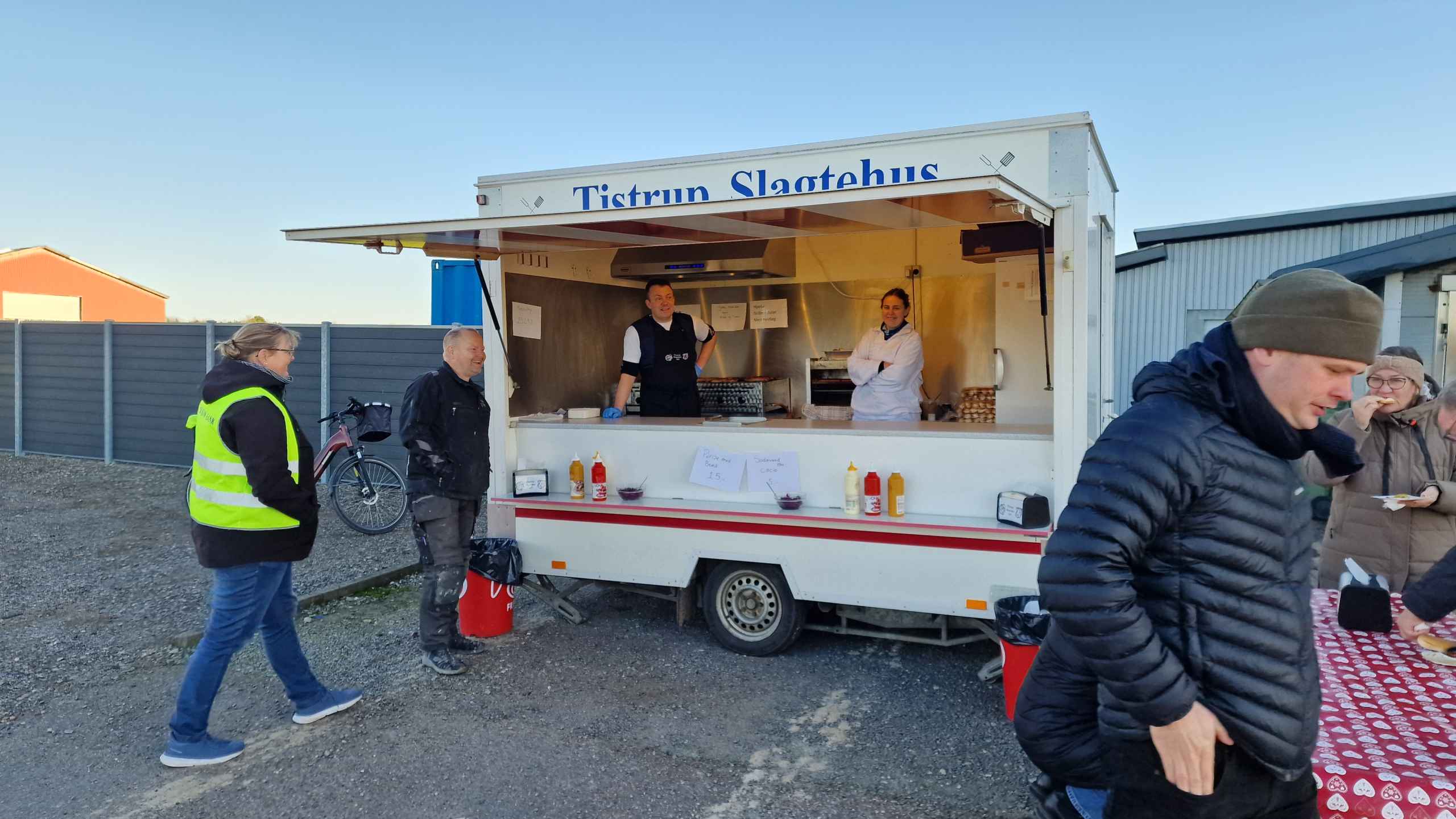 Stor aktivitet hos Tistrup Slagtehus på årets næstsidste dag