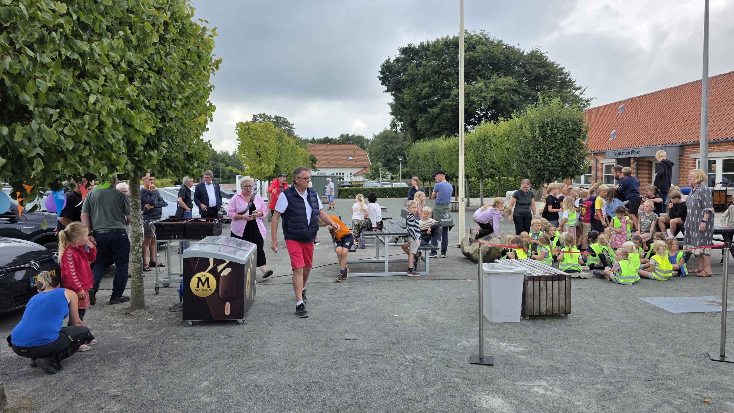 Billeder fra festlig indvielse af Tistrup By-Strand