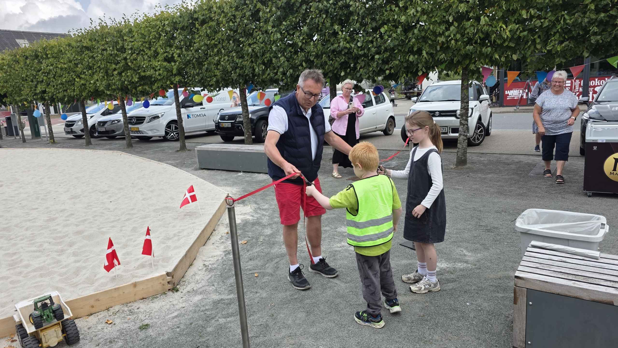 Billeder fra festlig indvielse af Tistrup By-Strand